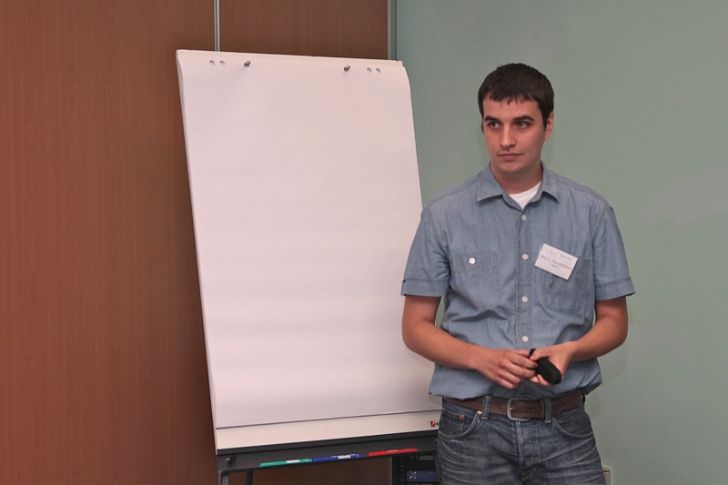 tsd2010_day1_d_session01_h2_b_ballesteros02.jpg - Miguel Ballesteros