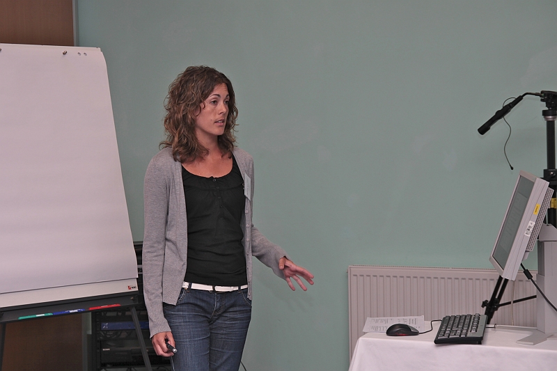 tsd2010_day1_d_session01_h2_c_lloret01.jpg - Elena Lloret